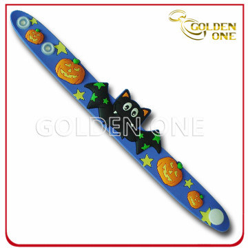 Günstigstes benutzerdefiniertes Cartoon-geprägtes gedrucktes Logo-Silikon-Armband