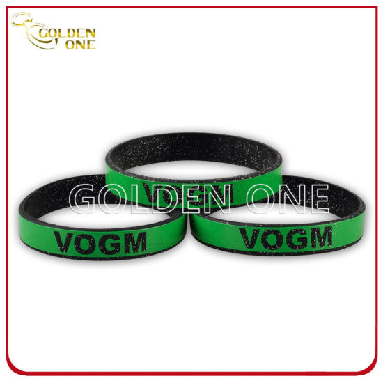 Personalisiertes Armband aus Silikonkautschuk mit Glitzer und bedrucktem Finish