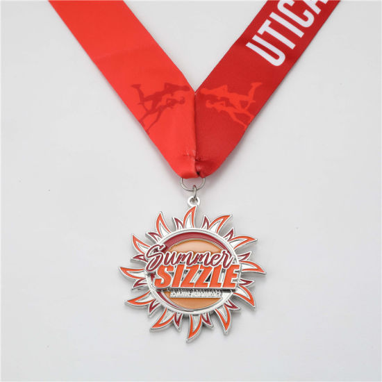 Personalisierte Sportmedaille aus Metall mit Flaschenöffner