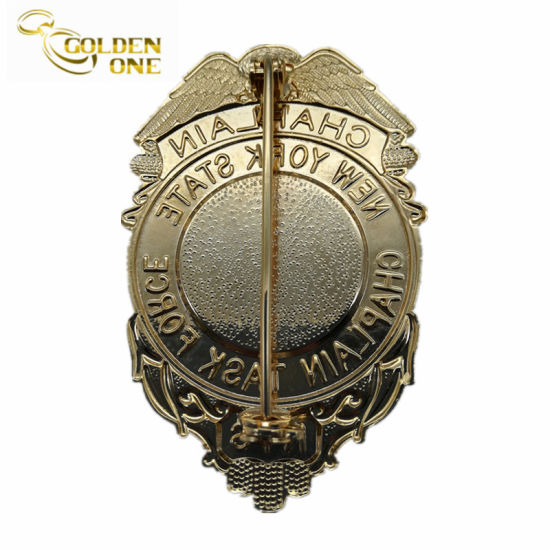 Heißer Verkauf nach Maß Gold Metall weiche Emaille Sicherheitsabzeichen
