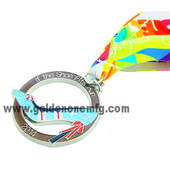 Custom 3D Sculpted Running Award Medaille aus Metall