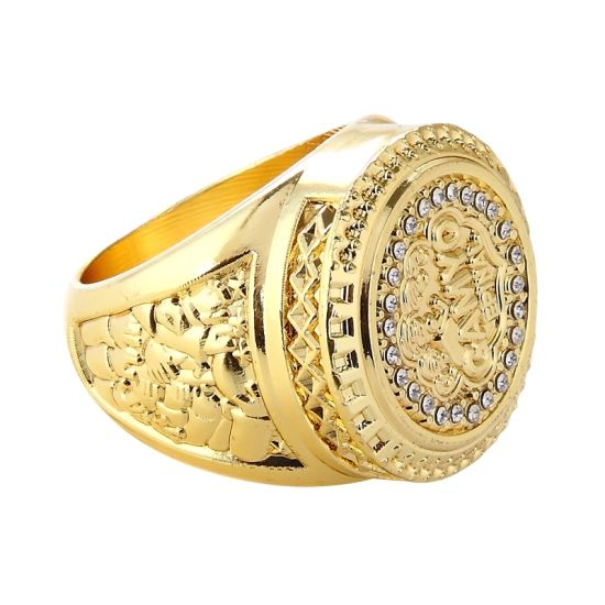 Hochwertiger Metallring mit zweifarbigem Finish und Strass