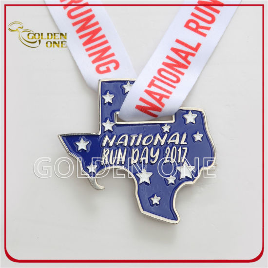 Custom Shiny Nickel Soft Emaille Metallmedaille mit Weinkorkenzieher