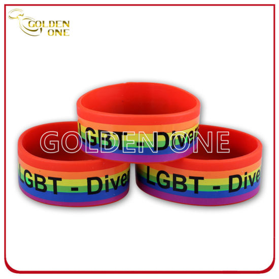 Hochwertiges, geprägtes, bedrucktes Gummiarmband mit konkavem Design