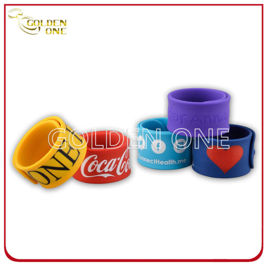 Verschiedene Farben Personalisiertes Siebdruck-Silikon-Slap-Wrap-Armband