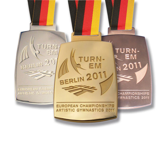 Benutzerdefinierte gestanzte aushöhlen weiche Emaille Sportmedaille