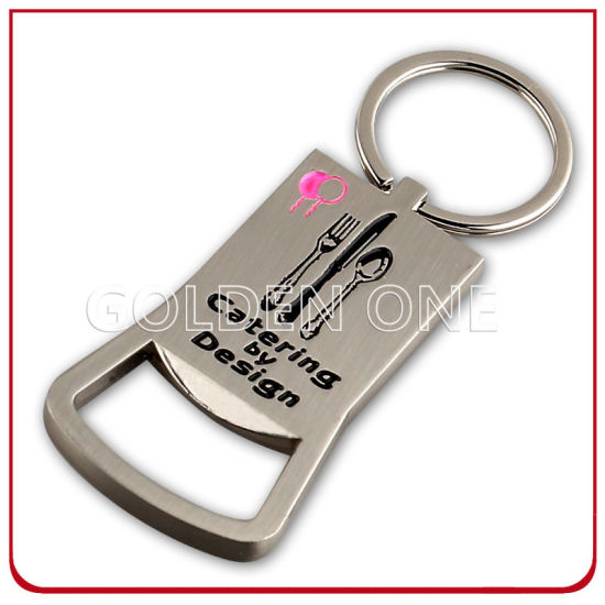 Personalisierter Schlüsselanhänger aus Leder mit geprägtem Emblem aus antikem Messingmetall