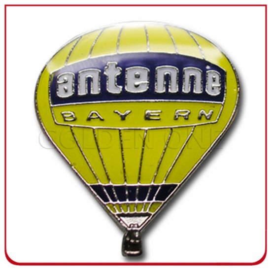 Individuell gefärbtes schwarzes Finish Hartemaille-Metall-Anstecknadel