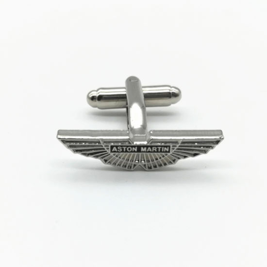 Personalisierter, vergoldeter Manschettenknopf aus Metall mit Prägung