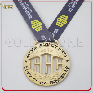 Benutzerdefinierte gestanzte Matte Gold Jiu Jitsu Medaille