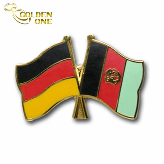 Angepasste Anstecknadel aus weicher Emaille mit doppelter Flagge