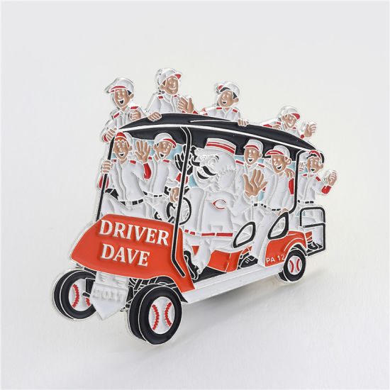 Benutzerdefinierte weiche Emaille Karneval Clown Metall Anstecknadel Abzeichen