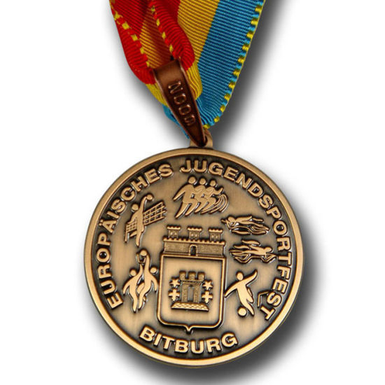 Benutzerdefinierte gestanzte aushöhlen weiche Emaille Sportmedaille