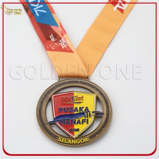 Benutzerdefinierte gestanzte Matte Gold Jiu Jitsu Medaille