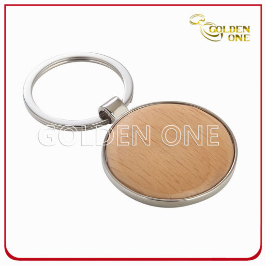 Kundenspezifischer Prozess-runder Form-hölzerner Schlüsselanhänger des kundenspezifischen Entwurfs