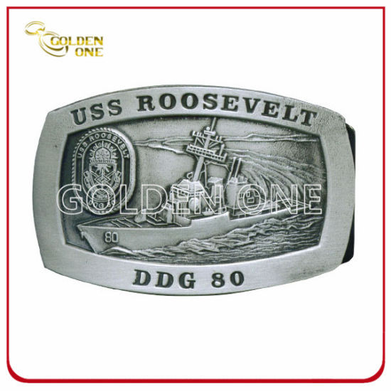 Antike Gürtelschnalle aus splitterbeschichtetem, geprägtem Metall für Souvenirs