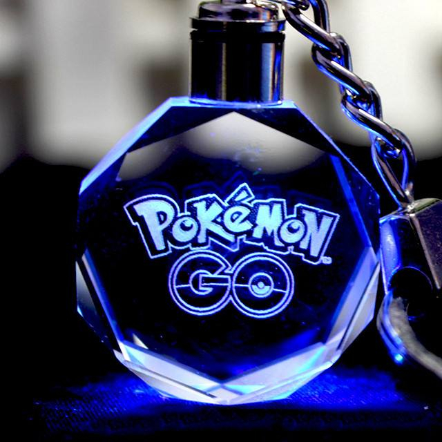 Promotion Gift Blank Logo Custom 3D Laser Gravierter Kristall Schlüsselanhänger Transparenter LED Kristall Schlüsselanhänger