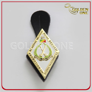 Kundenspezifisches Gold-Metall-Emaille-Sicherheitsabzeichen mit Lederrücken