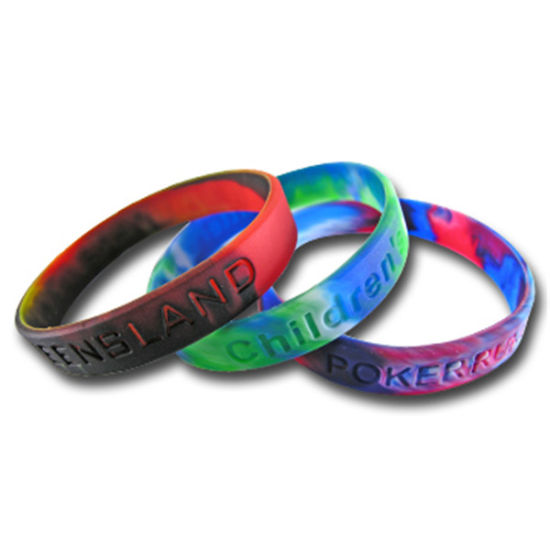 Individuell bemaltes und mit Tinte gefülltes Silikonkautschuk-Armband