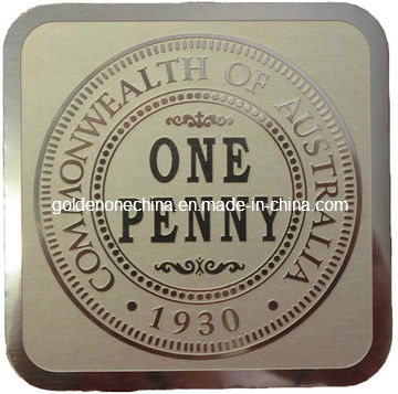 Gold eloxierter Aluminium-Untersetzer aus geätztem Metall