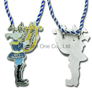 Großhandel kundenspezifisches Farbfüllungs-Metallmedaillon für Carnaval Festival